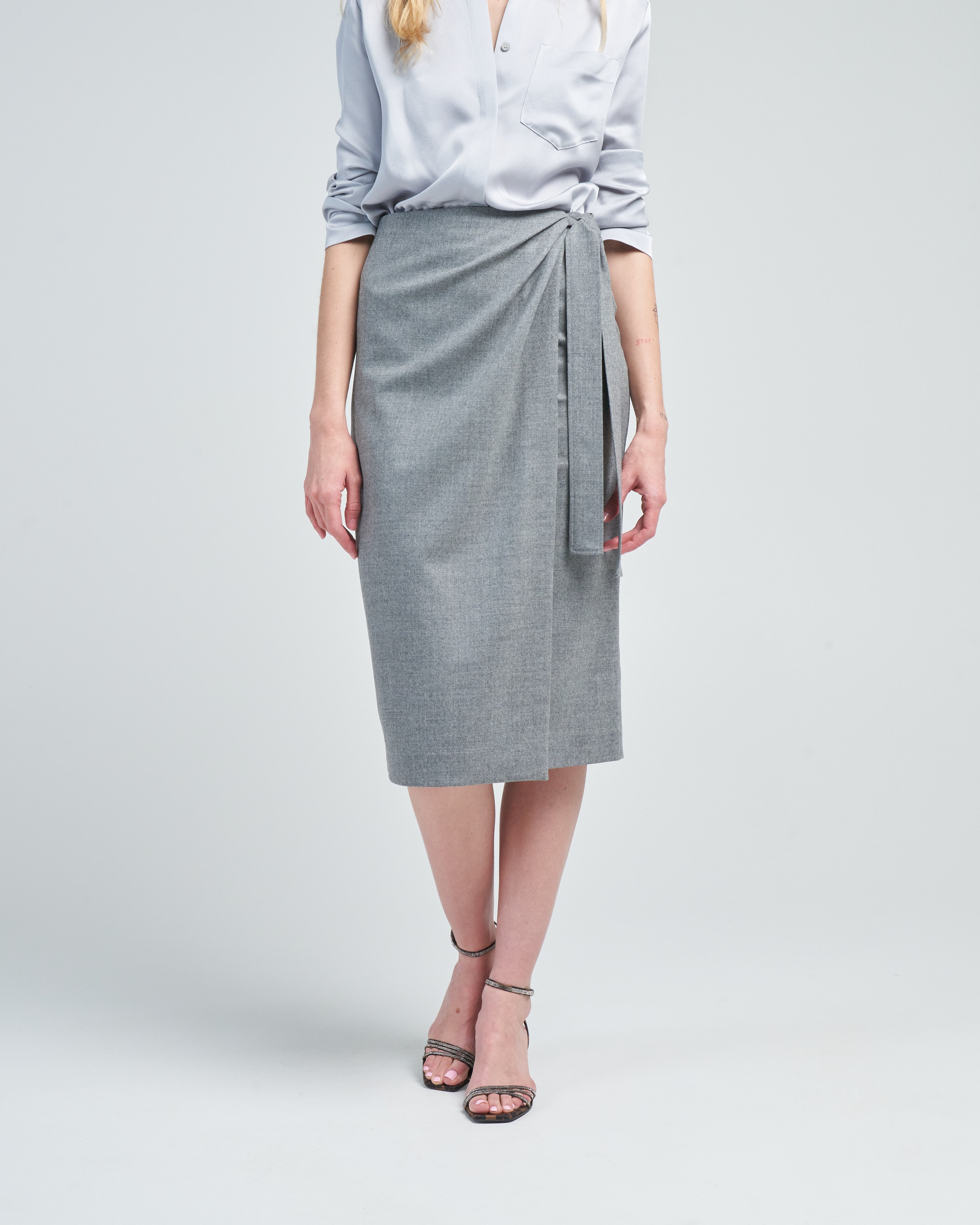 wrap_skirt_grey_wool_grey_wool
