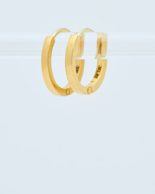 22k plain huggie hoops