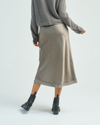 3/4 garbo skirt