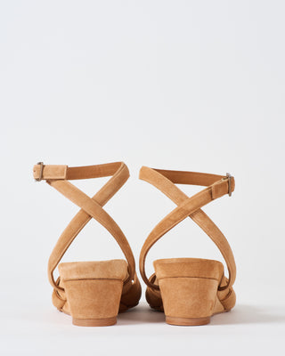 wamika wedge