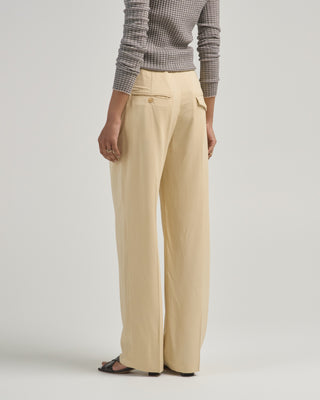 aiden pleated trouser