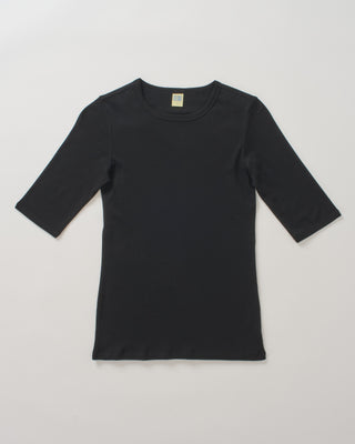 anna tee