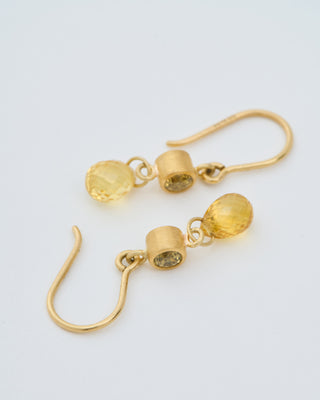 apple and eve earrings
