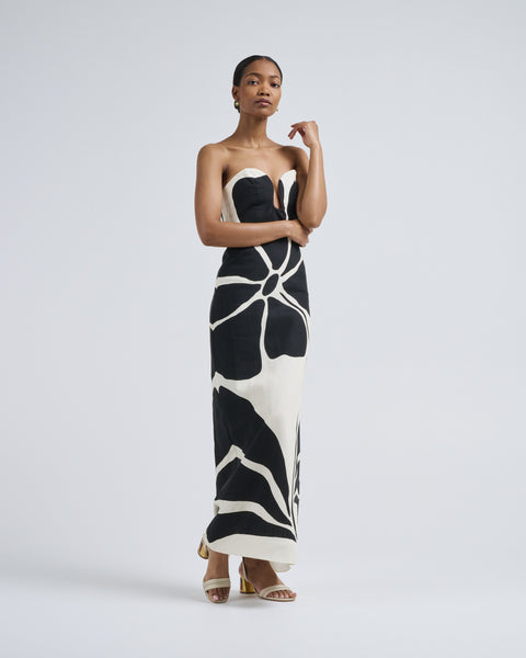 april_dress_camelliabw_1_grand