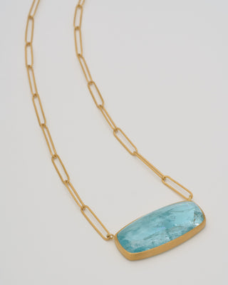 aquamarine cabochon pendant necklace