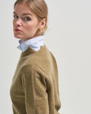 be classic sweater