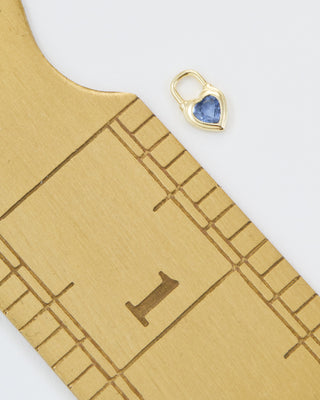 beating heart medium blue sapphire charm