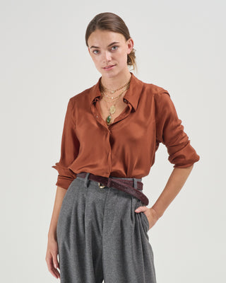 blouse loose