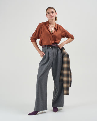 blouse loose