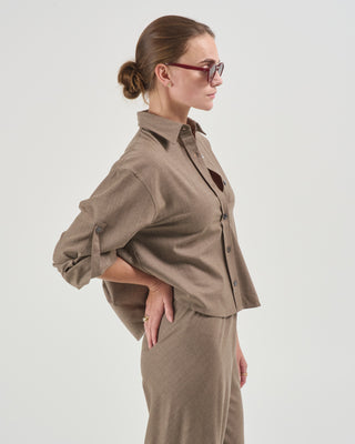 button sleeve crop shirt
