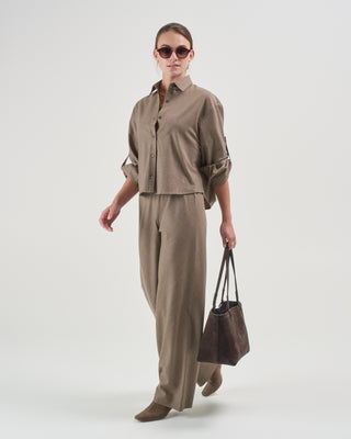 button sleeve crop shirt