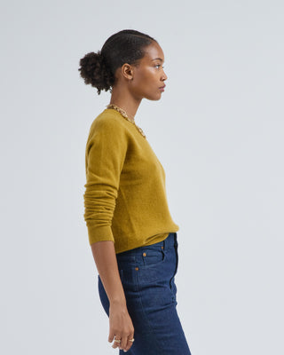 cashmere round neck sweater