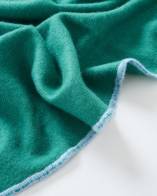 cashmere triangle with contrast stitch