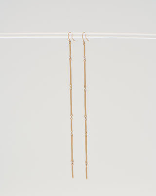 cast line earrings