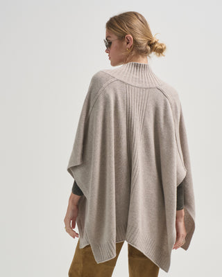 collared wrap