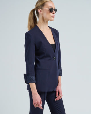 collarless blazer