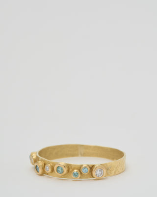 colored diamond 18k gold band