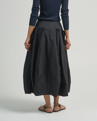 compact eco poplin pinched pleat full skirt