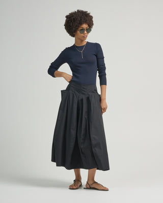 compact eco poplin pinched pleat full skirt