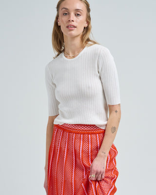 crew neck light laced elbow lenght knit top