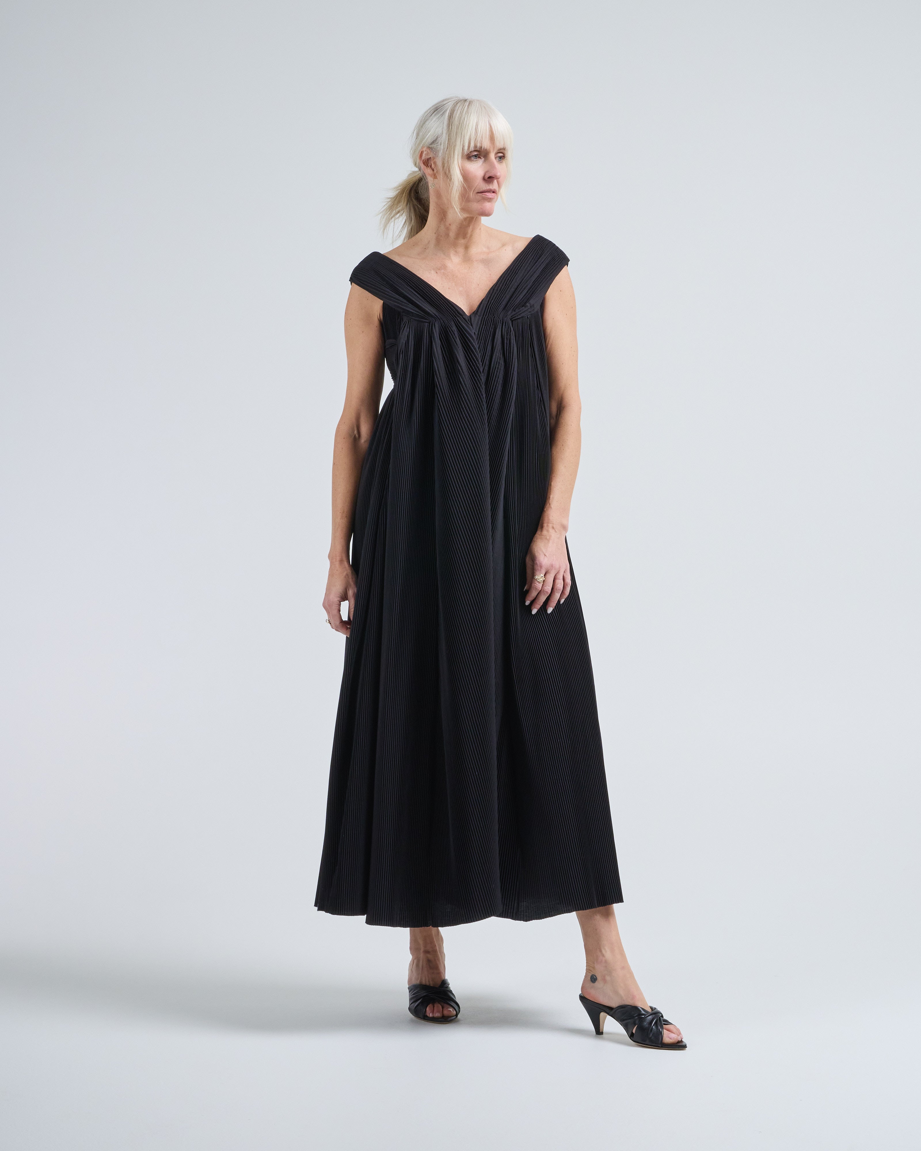 crinkle cut dress CO | CRINKLE CUT DRESS
