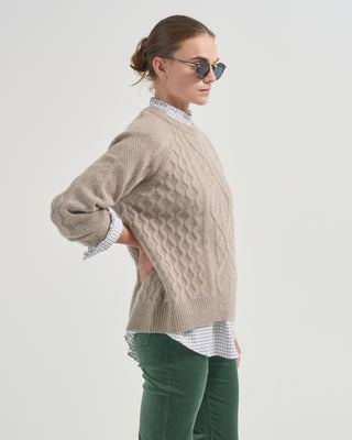 delilah sweater