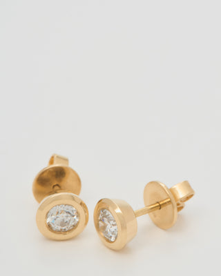 diamond frame studs