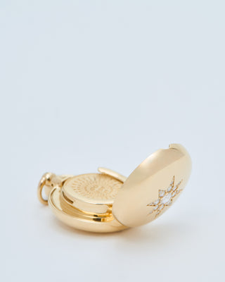 direction coin locket