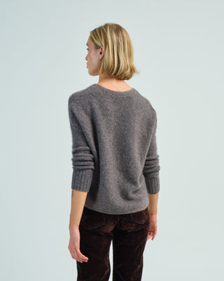 dreamy two tone pullover