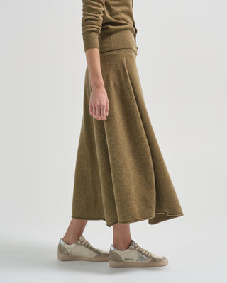 ease skirt