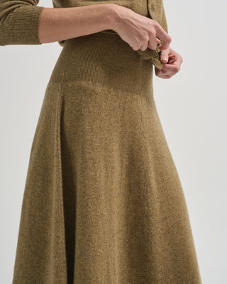 ease skirt