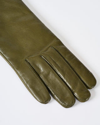 elisabeth gloves