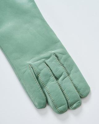 elisabeth gloves