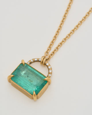 emerald purse necklace