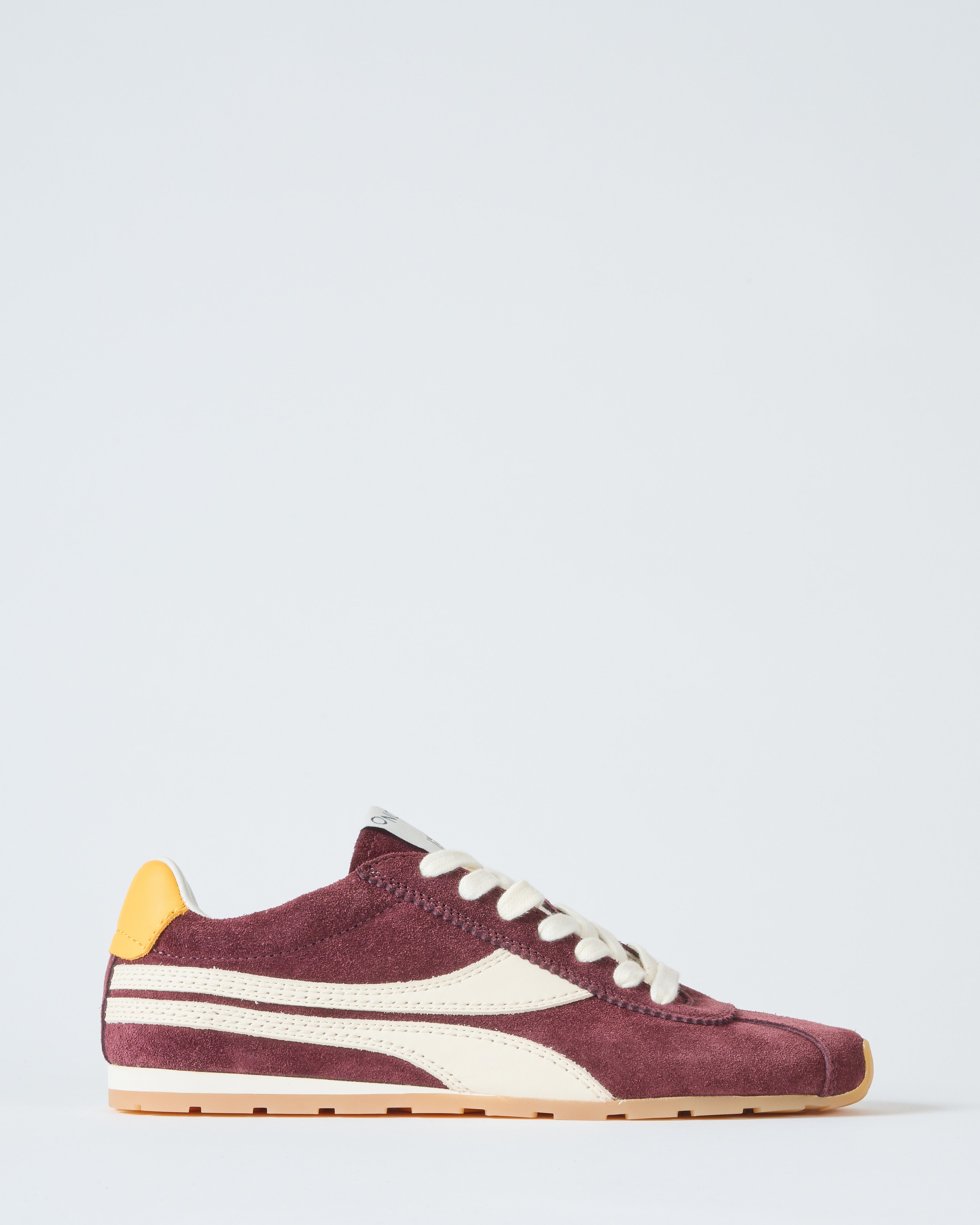 essex sneaker