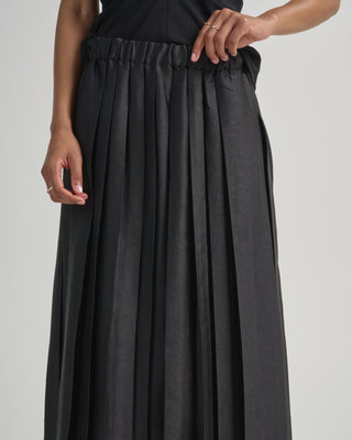 feather weight pleated pull on skirt