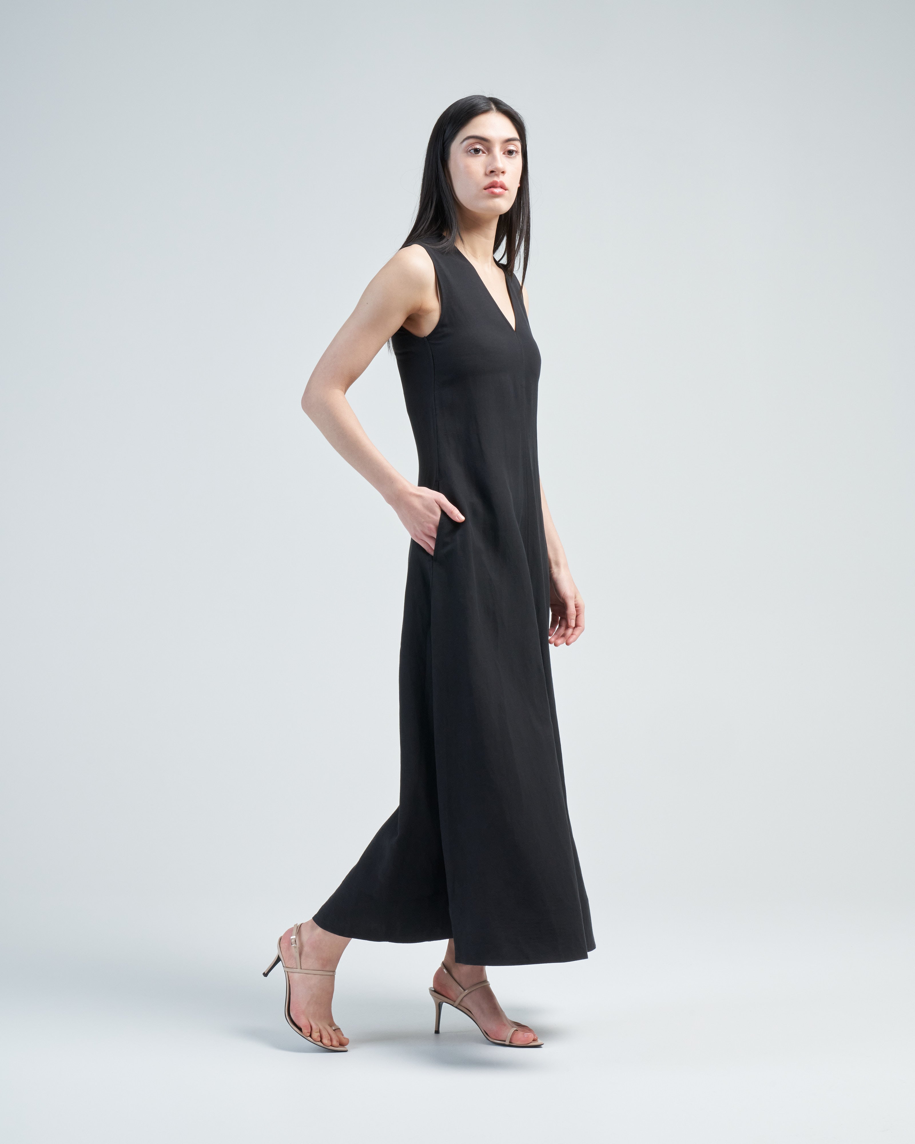 Toteme Fluid V-Neck Dress Black Toteme Fluid V-Neck Dress Black