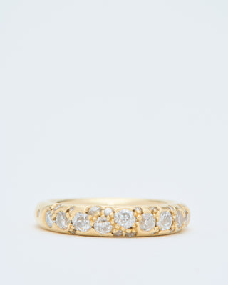 fredag ring w/ diamonds