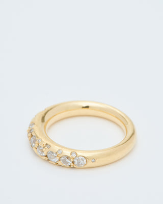 fredag ring w/ diamonds