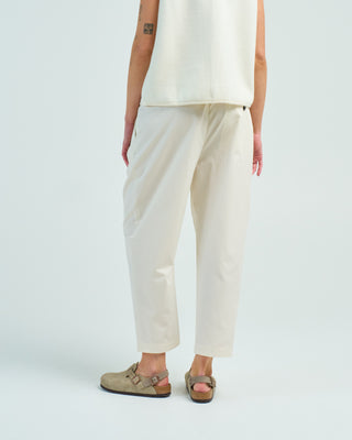 gabardine side pleat pant