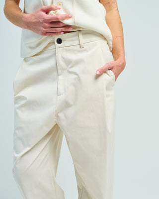 gabardine side pleat pant