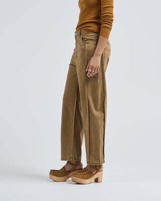 garment dyed stretch twill tuck pant