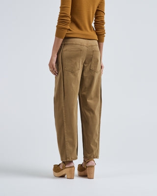 garment dyed stretch twill tuck pant