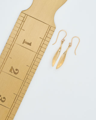 gold daisy petal earrings