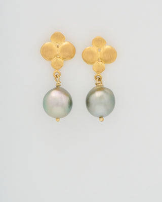 gold quatrefoil and pearl drop earrings