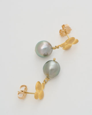 gold quatrefoil and pearl drop earrings