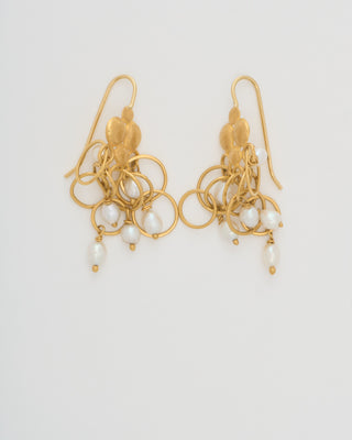 gold quatrefoil dangle earrings