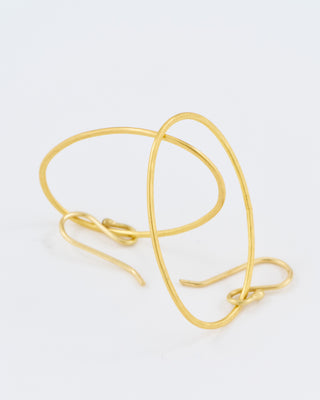 gold small oval forward facing hoops