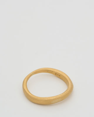 gold wave ring