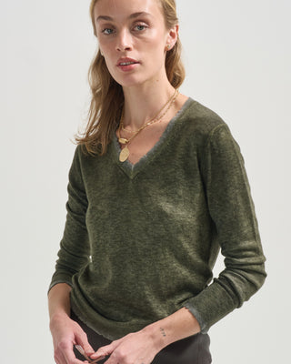 hand painted ultralight cashmere wool v neck pullover with destroyed effect